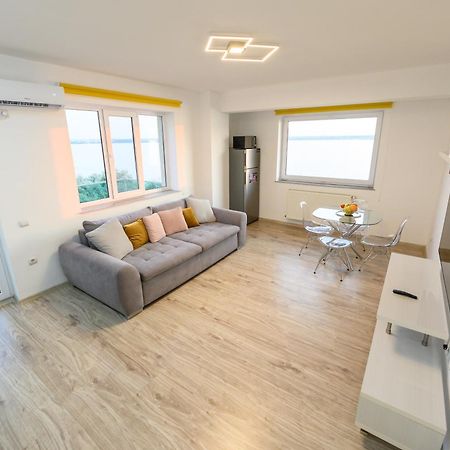 Sunset Lake Apartament มามายา ภายนอก รูปภาพ
