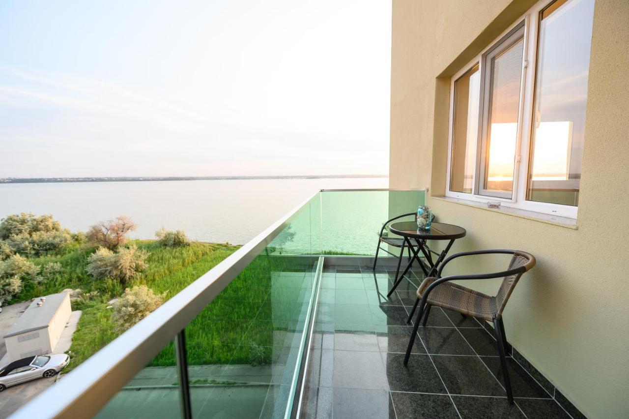 Sunset Lake Apartament มามายา ภายนอก รูปภาพ