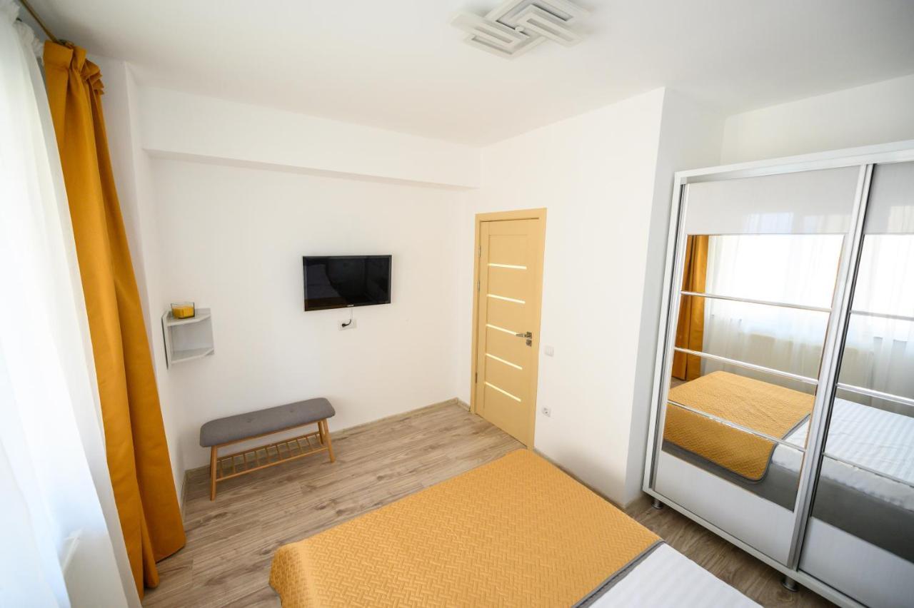 Sunset Lake Apartament มามายา ภายนอก รูปภาพ